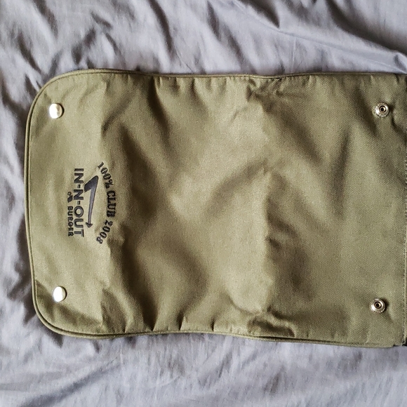 In n out toiletry roll bag - Picture 3 of 3